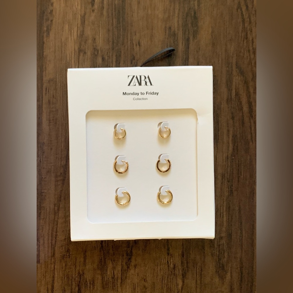 Zara pack of hoop earrings